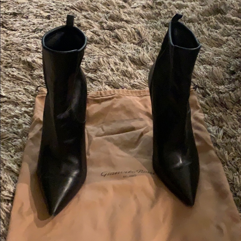 Gianvito Rossi ankle boots
